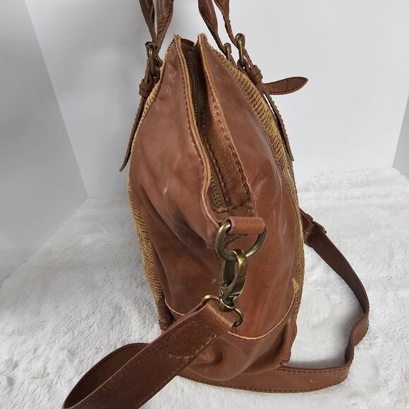 Isabella Fiore Brown Leather Tapestry Bag Western Boho Crossbody - Picture 7 of 13